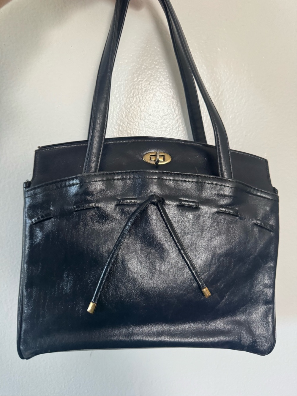 Black vintage Leather Shoulder Bag with Drawstring Detail